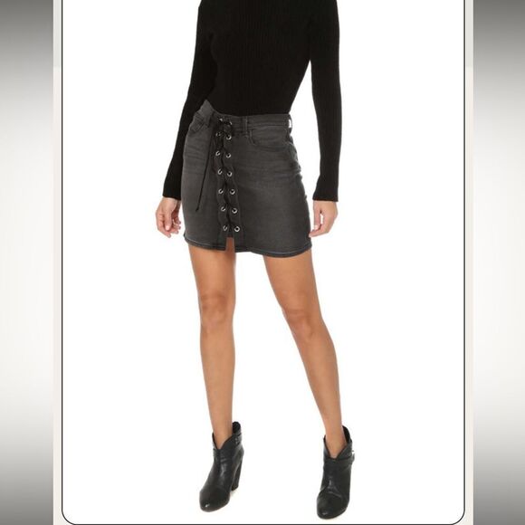 NWT L’AGENCE Portia black denim lace up front mini skirt 25 - Picture 1 of 8